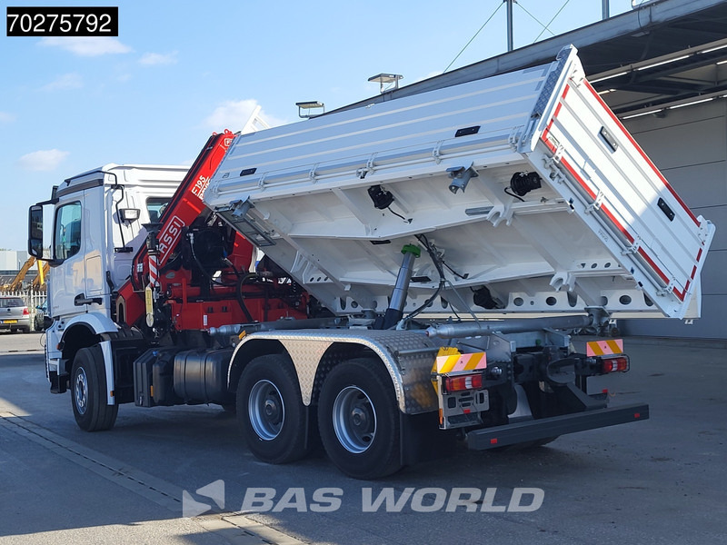 NEU: Kipper, Autokran Mercedes-Benz Arocs 3348 6X4 Fasi F195A.2.24 Kran 3 sided tipper 9m3 Big-Axle Navi Euro 6: das Bild 10