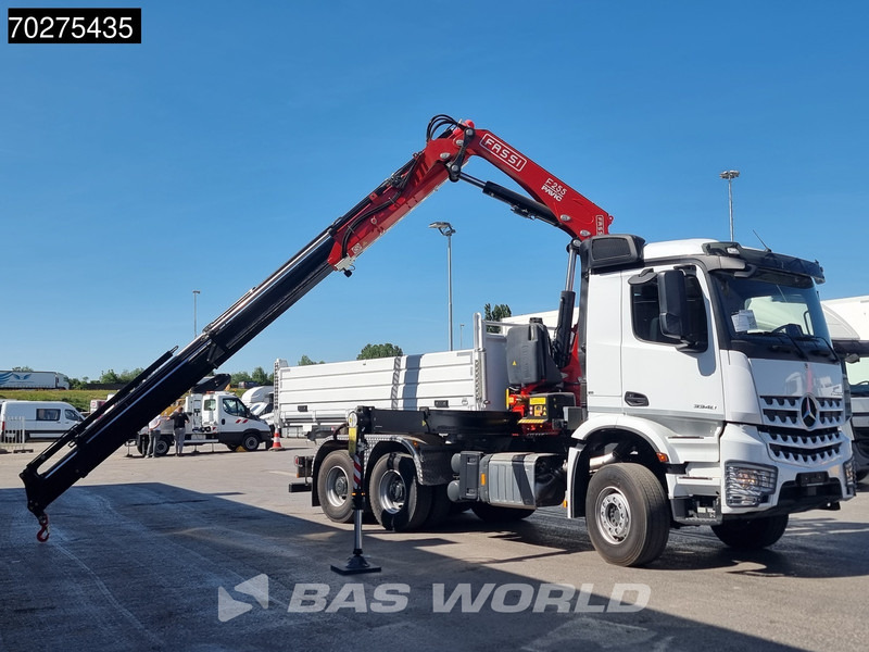 Mercedes-Benz Arocs 3348 6X4 Fassi F255A2.24 Kran Crane 9m3 3-Sided Tipper Big-Axle Euro 6 - Kipper, Autokran: das Bild 5 Mercedes-Benz Arocs 3348 6X4 Fassi F255A2.24 Kran Crane 9m3 3-Sided Tipper Big-Axle Euro 6 - Kipper, Autokran: das Bild 5
