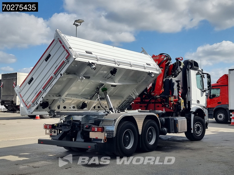 Mercedes-Benz Arocs 3348 6X4 Fassi F255A2.24 Kran Crane 9m3 3-Sided Tipper Big-Axle Euro 6 - Kipper, Autokran: das Bild 5 Mercedes-Benz Arocs 3348 6X4 Fassi F255A2.24 Kran Crane 9m3 3-Sided Tipper Big-Axle Euro 6 - Kipper, Autokran: das Bild 5