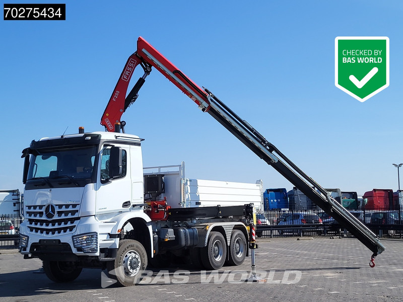 Mercedes-Benz Arocs 3348 6X6 Fassi F255A.2.24 xe-dynamic Kran Dreiseitenkipper Navi Euro 6 - Kipper, Autokran: das Bild 1 Mercedes-Benz Arocs 3348 6X6 Fassi F255A.2.24 xe-dynamic Kran Dreiseitenkipper Navi Euro 6 - Kipper, Autokran: das Bild 1