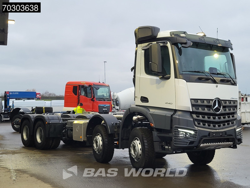 Mercedes-Benz Arocs 4140 8X4 NEW! Chassis Automatic Steelsuspension Euro 5 - Fahrgestell LKW: das Bild 3 Mercedes-Benz Arocs 4140 8X4 NEW! Chassis Automatic Steelsuspension Euro 5 - Fahrgestell LKW: das Bild 3