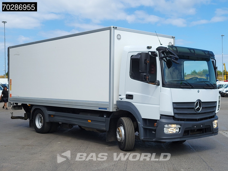 Mercedes-Benz Atego 1223 Atego 4X2 12tonner 2000kg Ladebordwand Full air suspension Automatic Euro 6 - Koffer LKW: das Bild 3 Mercedes-Benz Atego 1223 Atego 4X2 12tonner 2000kg Ladebordwand Full air suspension Automatic Euro 6 - Koffer LKW: das Bild 3
