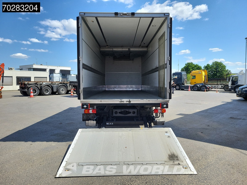 Mercedes-Benz Atego 1524 4X2 Ladebordwand Euro 6 - Kühlkoffer LKW: das Bild 3 Mercedes-Benz Atego 1524 4X2 Ladebordwand Euro 6 - Kühlkoffer LKW: das Bild 3