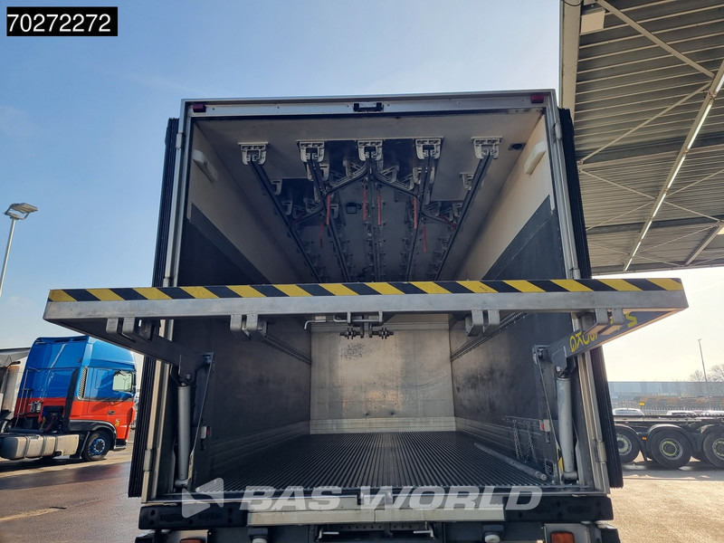 Mercedes-Benz Axor 1823 4X2 Carrier Supra 750 Meathanging Rohrbahn Automatic Euro 3 - Kühlkoffer LKW: das Bild 3 Mercedes-Benz Axor 1823 4X2 Carrier Supra 750 Meathanging Rohrbahn Automatic Euro 3 - Kühlkoffer LKW: das Bild 3