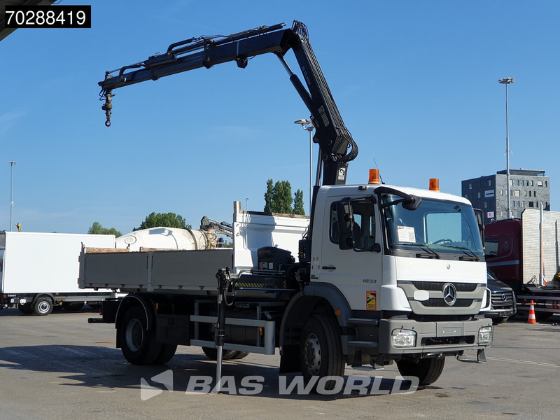 Mercedes-Benz Axor 1833 Axor 4X2 HIAB XS B-122 HIDUO Crane Kran Manual Steelsuspension Big-Axle Euro 5 - Kipper, Autokran: das Bild 3 Mercedes-Benz Axor 1833 Axor 4X2 HIAB XS B-122 HIDUO Crane Kran Manual Steelsuspension Big-Axle Euro 5 - Kipper, Autokran: das Bild 3