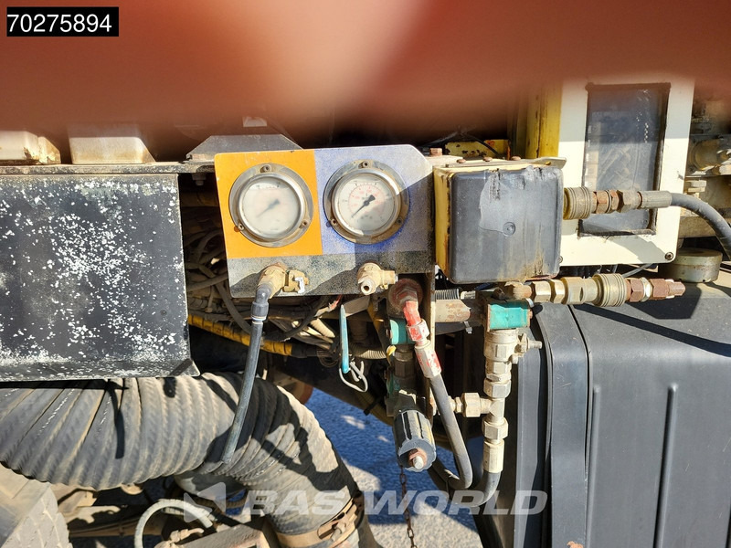 Saug-/ Spülfahrzeug Mercedes-Benz Unimog 1650 4X4 Assaloni Vaccuum truck 4x4 Railway Manual Euro 2: das Bild 13 Saug-/ Spülfahrzeug Mercedes-Benz Unimog 1650 4X4 Assaloni Vaccuum truck 4x4 Railway Manual Euro 2: das Bild 13