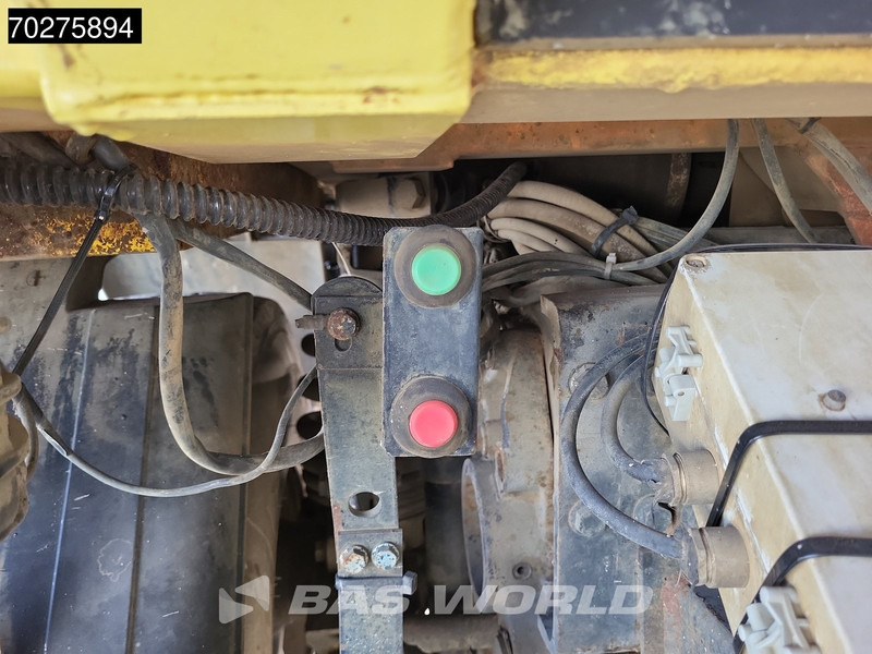 Saug-/ Spülfahrzeug Mercedes-Benz Unimog 1650 4X4 Assaloni Vaccuum truck 4x4 Railway Manual Euro 2: das Bild 17 Saug-/ Spülfahrzeug Mercedes-Benz Unimog 1650 4X4 Assaloni Vaccuum truck 4x4 Railway Manual Euro 2: das Bild 17