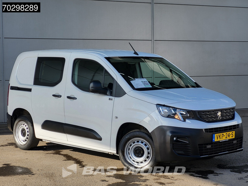 Peugeot Partner 110PK Benzine Emissievrij L1H1 Navi Airco Cruise Parkeersensoren Euro6 L1 Kompakt A/C Cruise control - Kleintransporter: das Bild 3 Peugeot Partner 110PK Benzine Emissievrij L1H1 Navi Airco Cruise Parkeersensoren Euro6 L1 Kompakt A/C Cruise control - Kleintransporter: das Bild 3