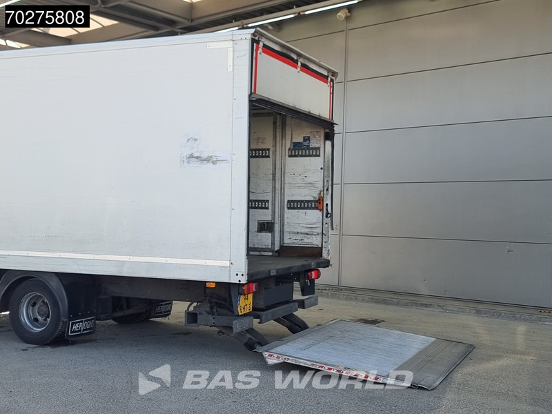 Renault D 210 4X2 12tonner NL-Truck APK Automatic Ladebordwand Euro 6 - Koffer LKW: das Bild 5 Renault D 210 4X2 12tonner NL-Truck APK Automatic Ladebordwand Euro 6 - Koffer LKW: das Bild 5