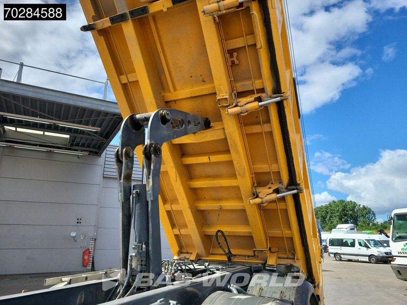 Renault Kerax 480 8X4 13m3 Meiller 2-way tipper Retarder Big-Axle Automatic Euro 5 - Kipper: das Bild 5 Renault Kerax 480 8X4 13m3 Meiller 2-way tipper Retarder Big-Axle Automatic Euro 5 - Kipper: das Bild 5