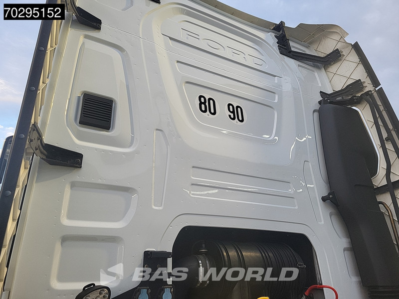 Ford F-Max 500 4X2 Retarder 2xTanks ACC Navi Euro 6 - Sattelzugmaschine: das Bild 5 Ford F-Max 500 4X2 Retarder 2xTanks ACC Navi Euro 6 - Sattelzugmaschine: das Bild 5