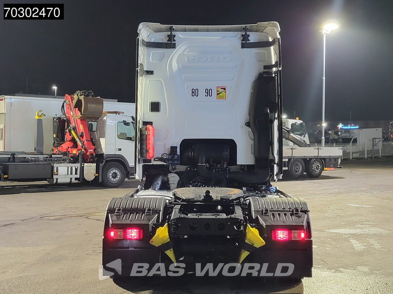 Ford F-Max 500 4X2 Retarder Standklima 2xTanks ACC LED Euro 6 - Sattelzugmaschine: das Bild 3 Ford F-Max 500 4X2 Retarder Standklima 2xTanks ACC LED Euro 6 - Sattelzugmaschine: das Bild 3