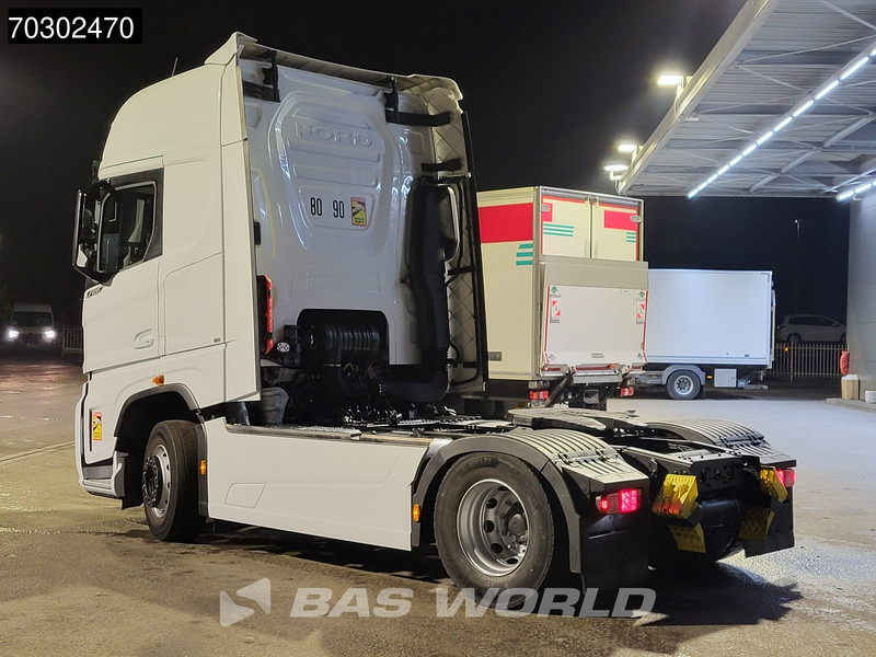 Ford F-Max 500 4X2 Retarder Standklima 2xTanks ACC LED Euro 6 - Sattelzugmaschine: das Bild 2 Ford F-Max 500 4X2 Retarder Standklima 2xTanks ACC LED Euro 6 - Sattelzugmaschine: das Bild 2