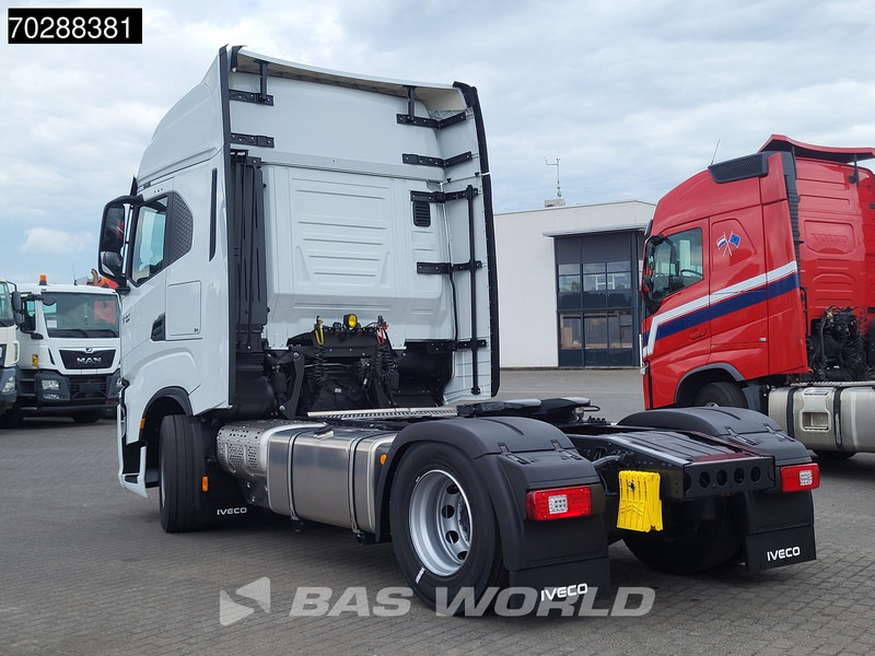 Iveco S-way 580 4X2 Nieuw! 2xTanks Standklima ACC LED Euro 6 - Sattelzugmaschine: das Bild 2 Iveco S-way 580 4X2 Nieuw! 2xTanks Standklima ACC LED Euro 6 - Sattelzugmaschine: das Bild 2
