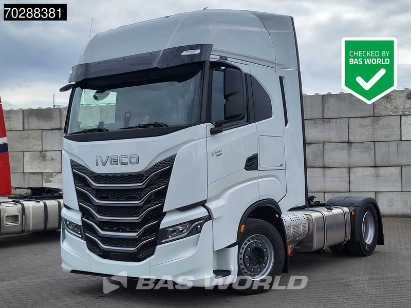 Iveco S-way 580 4X2 Nieuw! 2xTanks Standklima ACC LED Euro 6 - Sattelzugmaschine: das Bild 1 Iveco S-way 580 4X2 Nieuw! 2xTanks Standklima ACC LED Euro 6 - Sattelzugmaschine: das Bild 1
