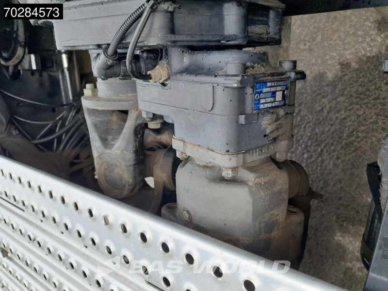 Sattelzugmaschine MAN TGS 22.510 4X4 Allrad! Big-Axle Hydraulik Drumbrakes Navi Euro 6: das Bild 7
