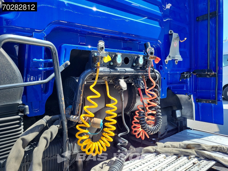 MAN TGX 18.460 4X2 XLX Mega Retarder 2x Tanks Standklima Hydraulik - Sattelzugmaschine: das Bild 5 MAN TGX 18.460 4X2 XLX Mega Retarder 2x Tanks Standklima Hydraulik - Sattelzugmaschine: das Bild 5