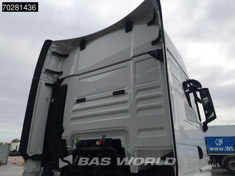 MAN TGX 18.480 4X2 NEW! GX Retarder 2x Tanks Standklima ACC Navi - Sattelzugmaschine: das Bild 5 MAN TGX 18.480 4X2 NEW! GX Retarder 2x Tanks Standklima ACC Navi - Sattelzugmaschine: das Bild 5