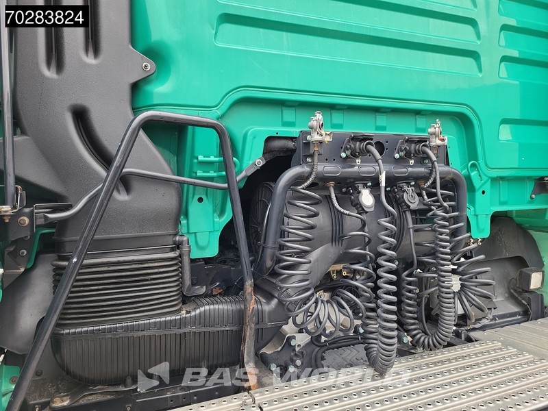 MAN TGX 18.500 4X4 Hydrodrive PriTarder Standklima Alcoa's - Sattelzugmaschine: das Bild 5 MAN TGX 18.500 4X4 Hydrodrive PriTarder Standklima Alcoa's - Sattelzugmaschine: das Bild 5