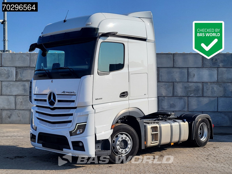 Mercedes-Benz Actros 1845 4X2 BigSpace 2xTanks Led Euro 6 - Sattelzugmaschine: das Bild 1 Mercedes-Benz Actros 1845 4X2 BigSpace 2xTanks Led Euro 6 - Sattelzugmaschine: das Bild 1