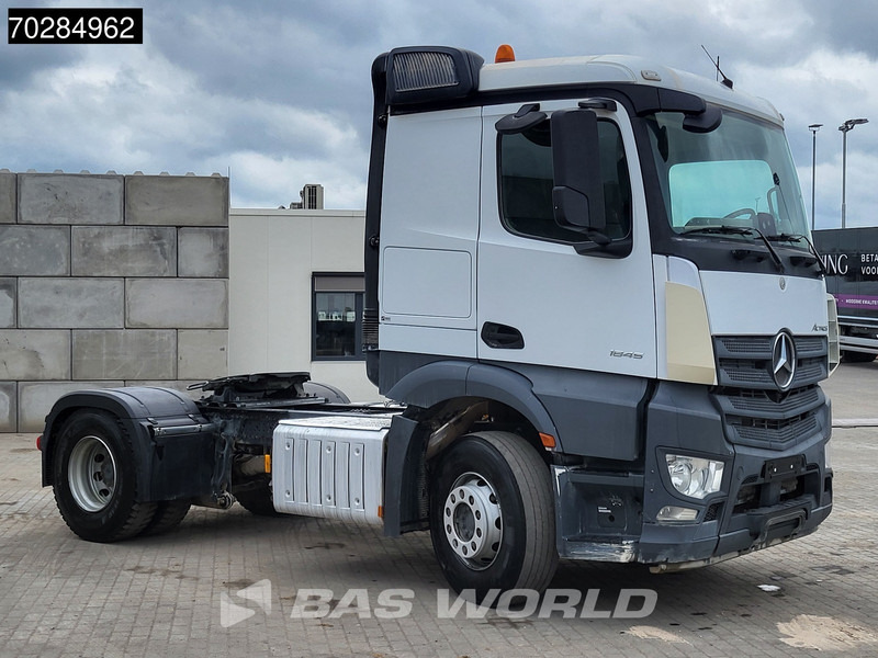 Mercedes-Benz Actros 1845 4X2 ClassicSpace Retarder Euro 6 - Sattelzugmaschine: das Bild 3 Mercedes-Benz Actros 1845 4X2 ClassicSpace Retarder Euro 6 - Sattelzugmaschine: das Bild 3