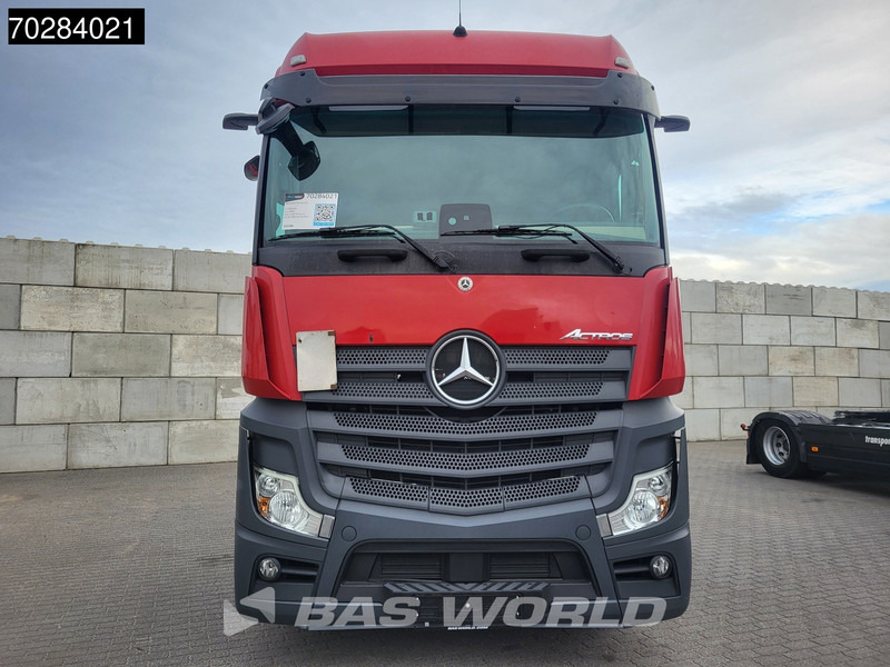 Mercedes-Benz Actros 1845 Actros 4X2 BigSpace 2x Tanks MirrorCam - Sattelzugmaschine: das Bild 5 Mercedes-Benz Actros 1845 Actros 4X2 BigSpace 2x Tanks MirrorCam - Sattelzugmaschine: das Bild 5