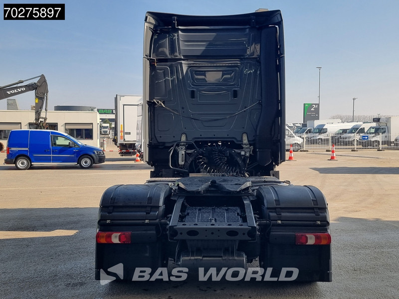 Mercedes-Benz Actros 1851 4X2 BigSpace 2x Tanks - Sattelzugmaschine: das Bild 3 Mercedes-Benz Actros 1851 4X2 BigSpace 2x Tanks - Sattelzugmaschine: das Bild 3