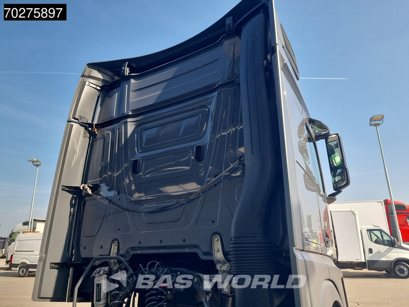 Mercedes-Benz Actros 1851 4X2 BigSpace 2x Tanks - Sattelzugmaschine: das Bild 5 Mercedes-Benz Actros 1851 4X2 BigSpace 2x Tanks - Sattelzugmaschine: das Bild 5