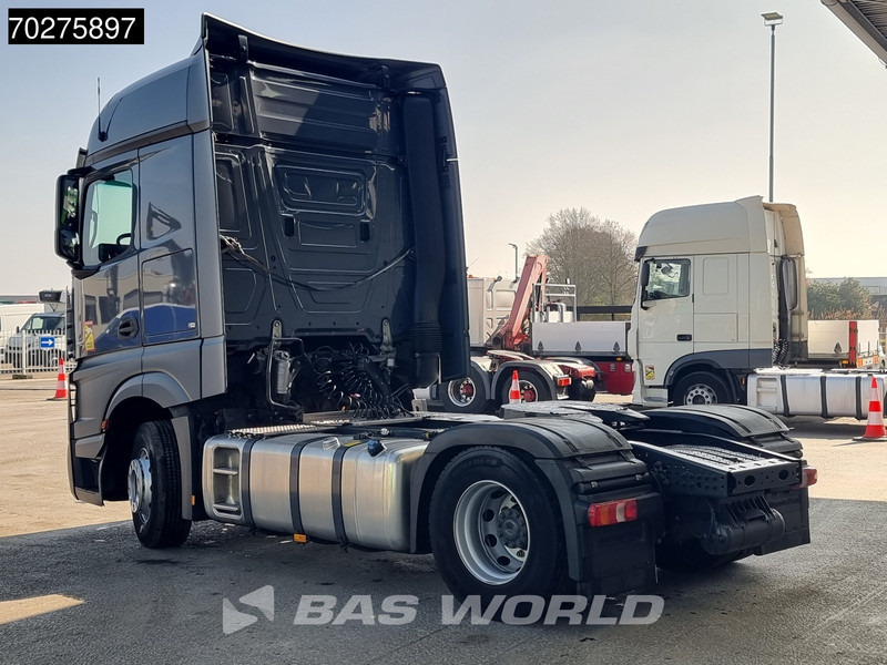 Mercedes-Benz Actros 1851 4X2 BigSpace 2x Tanks - Sattelzugmaschine: das Bild 2 Mercedes-Benz Actros 1851 4X2 BigSpace 2x Tanks - Sattelzugmaschine: das Bild 2