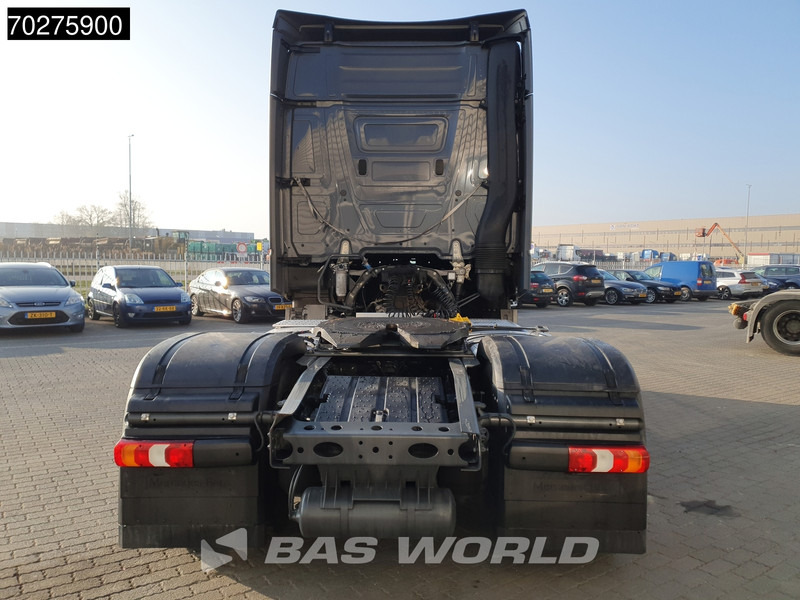 Mercedes-Benz Actros 1851 4X2 BigSpace 2x Tanks - Sattelzugmaschine: das Bild 3 Mercedes-Benz Actros 1851 4X2 BigSpace 2x Tanks - Sattelzugmaschine: das Bild 3
