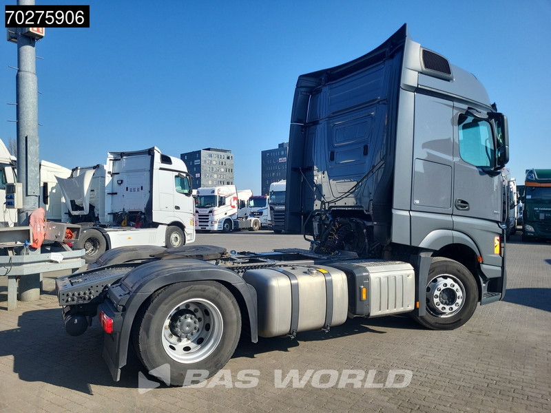 Mercedes-Benz Actros 1851 4X2 BigSpace 2xTanks Euro 6 - Sattelzugmaschine: das Bild 5 Mercedes-Benz Actros 1851 4X2 BigSpace 2xTanks Euro 6 - Sattelzugmaschine: das Bild 5