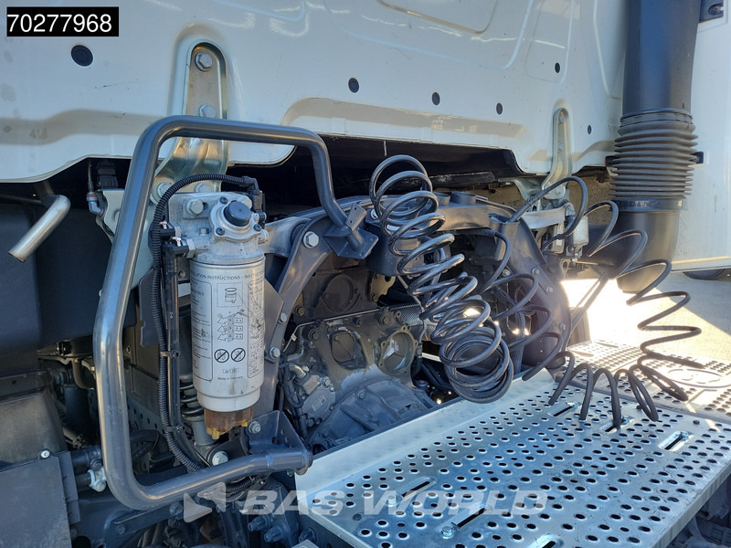 Mercedes-Benz Actros 1851 Actros 4X2 BigSpace 2x Tanks - Sattelzugmaschine: das Bild 5 Mercedes-Benz Actros 1851 Actros 4X2 BigSpace 2x Tanks - Sattelzugmaschine: das Bild 5