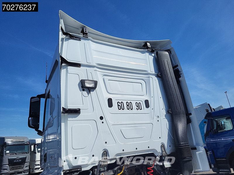 Mercedes-Benz Actros 1851 Actros 4X2 BigSpace 2xTanks Retarder - Sattelzugmaschine: das Bild 5 Mercedes-Benz Actros 1851 Actros 4X2 BigSpace 2xTanks Retarder - Sattelzugmaschine: das Bild 5