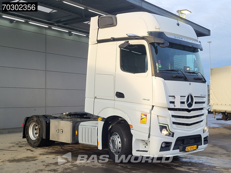 Sattelzugmaschine Mercedes-Benz Actros 1942 4X2 NL-Truck GigaSpace Euro6: das Bild 8