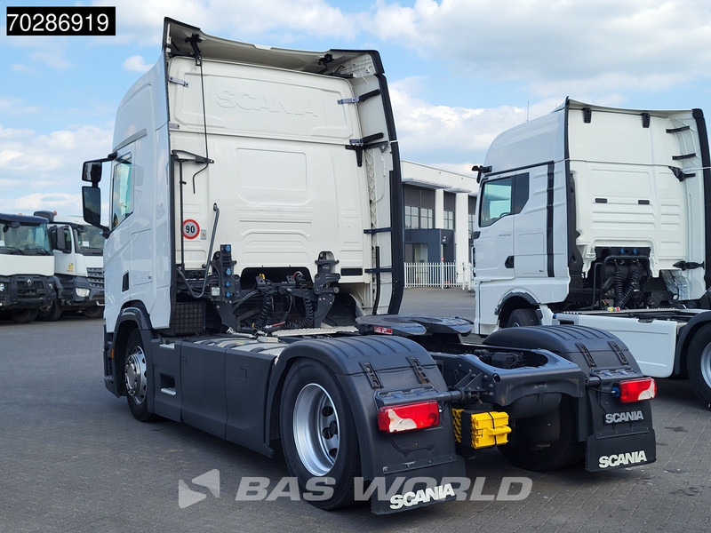 Scania R450 4X2 Retarder ACC Standklima Navi Euro 6 - Sattelzugmaschine: das Bild 2 Scania R450 4X2 Retarder ACC Standklima Navi Euro 6 - Sattelzugmaschine: das Bild 2