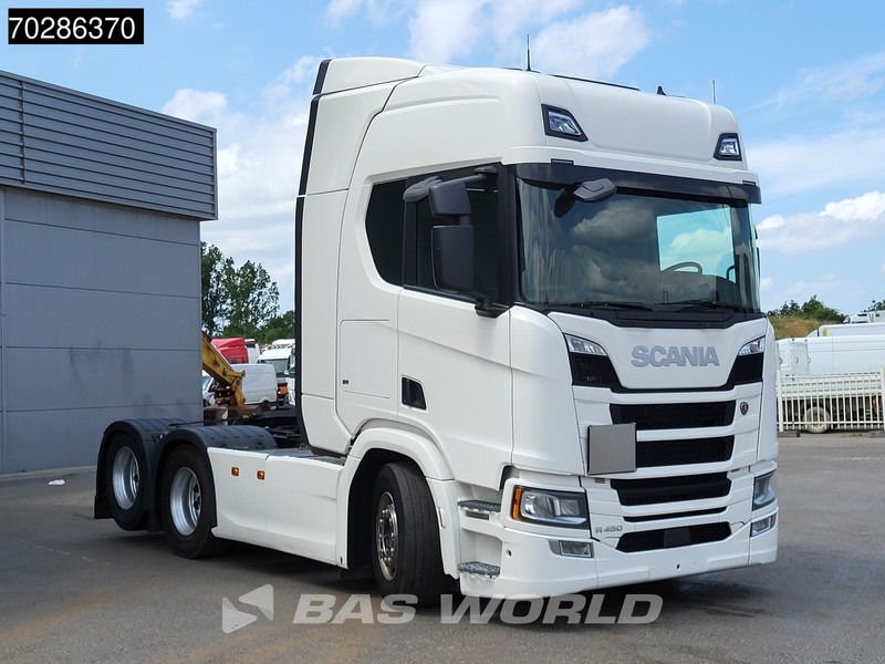 Scania R450 R 6X2 Full-Air Liftachse Standklima Navi LED Euro 6 - Sattelzugmaschine: das Bild 3 Scania R450 R 6X2 Full-Air Liftachse Standklima Navi LED Euro 6 - Sattelzugmaschine: das Bild 3
