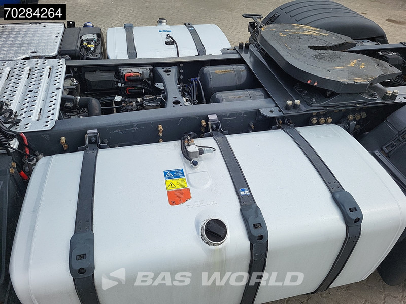 Sattelzugmaschine Scania R500 4X2 Retarder 2x Tanks ACC LED: das Bild 11