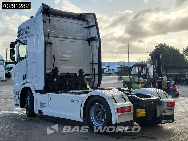Scania R520 4X2 Low Mileage! Retarder Leder ACC Navi LED Euro 6 - Sattelzugmaschine: das Bild 2 Scania R520 4X2 Low Mileage! Retarder Leder ACC Navi LED Euro 6 - Sattelzugmaschine: das Bild 2