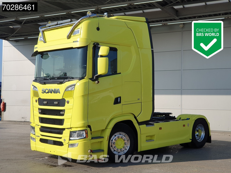 Scania S580 4X2 Retarder 2x Tanks Standklima Navi Alcoa - Sattelzugmaschine: das Bild 1 Scania S580 4X2 Retarder 2x Tanks Standklima Navi Alcoa - Sattelzugmaschine: das Bild 1