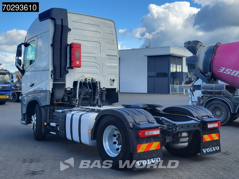 Volvo FH 420 FH 4X2 ACC Standklima ADR Euro 6 - Sattelzugmaschine: das Bild 2 Volvo FH 420 FH 4X2 ACC Standklima ADR Euro 6 - Sattelzugmaschine: das Bild 2