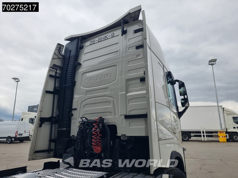 Volvo FH 460 FH 4X2 XL I-park cool 2X Tanks - Sattelzugmaschine: das Bild 3 Volvo FH 460 FH 4X2 XL I-park cool 2X Tanks - Sattelzugmaschine: das Bild 3