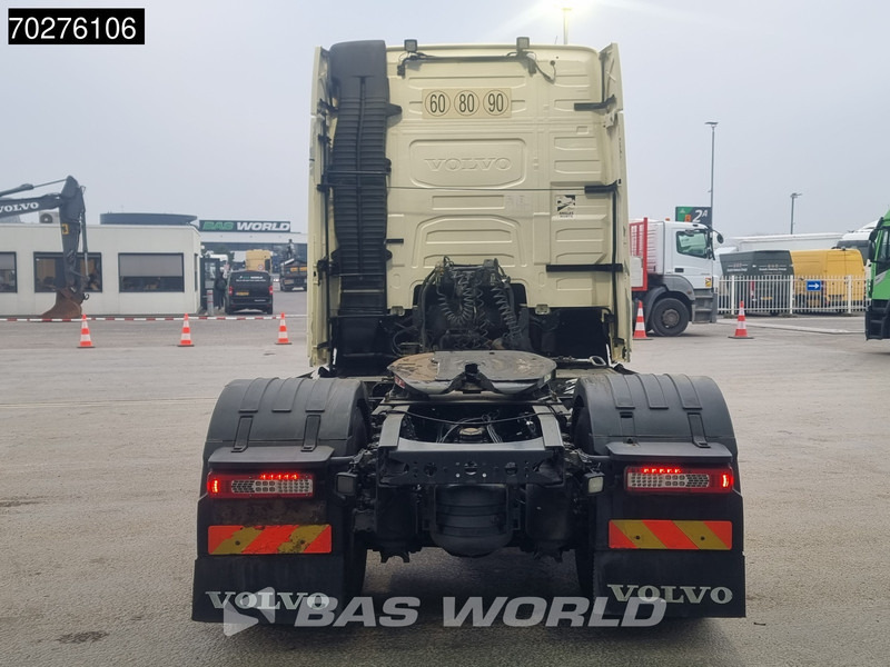 Volvo FH 500 4X2 Globetrotter Retarder Full-Air VEB+ Xenon Alcoa - Sattelzugmaschine: das Bild 3 Volvo FH 500 4X2 Globetrotter Retarder Full-Air VEB+ Xenon Alcoa - Sattelzugmaschine: das Bild 3