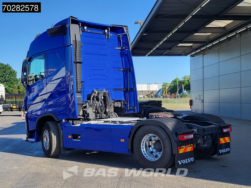 Volvo FH 500 4X2 TC Retarder I-ParkCool Navi Alcoa's - Sattelzugmaschine: das Bild 2 Volvo FH 500 4X2 TC Retarder I-ParkCool Navi Alcoa's - Sattelzugmaschine: das Bild 2
