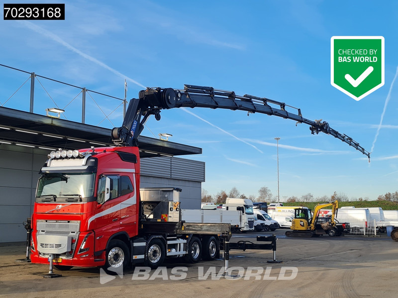 Volvo FH16 650 FH16 8X2 Tractorhead HMF 7020K-RCS Crane + Fly-Jib Lift+Steering Axle Navi ACC - Sattelzugmaschine: das Bild 1 Volvo FH16 650 FH16 8X2 Tractorhead HMF 7020K-RCS Crane + Fly-Jib Lift+Steering Axle Navi ACC - Sattelzugmaschine: das Bild 1