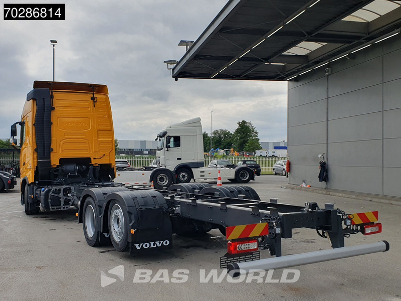 Volvo FH 460 6X2 NEW chassis! Full air Suspension Lift-Axle Navi ACC LED Euro 6 - Fahrgestell LKW: das Bild 2 Volvo FH 460 6X2 NEW chassis! Full air Suspension Lift-Axle Navi ACC LED Euro 6 - Fahrgestell LKW: das Bild 2