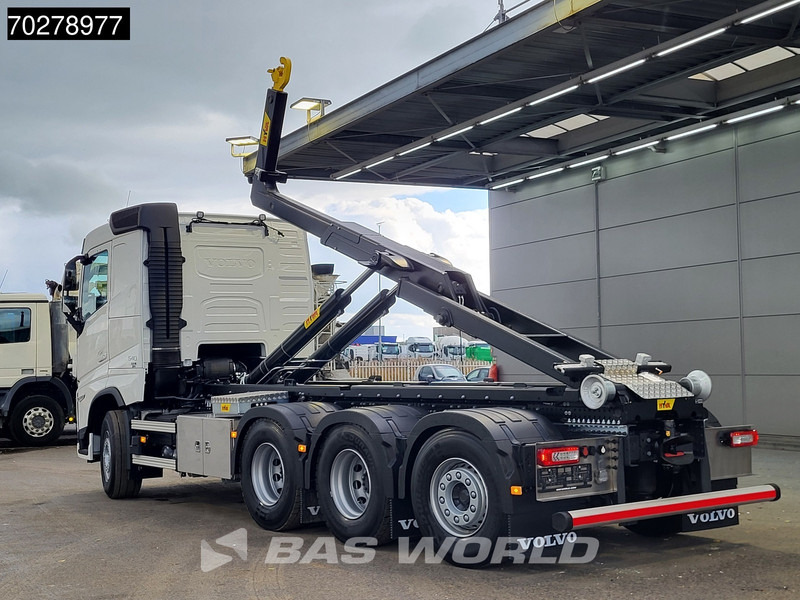 Volvo FH 540 8X4 NEW! HYVA 30-62 Heavy-Duty Lift-Steering Axle Retarder Euro 6 - Abrollkipper: das Bild 2 Volvo FH 540 8X4 NEW! HYVA 30-62 Heavy-Duty Lift-Steering Axle Retarder Euro 6 - Abrollkipper: das Bild 2