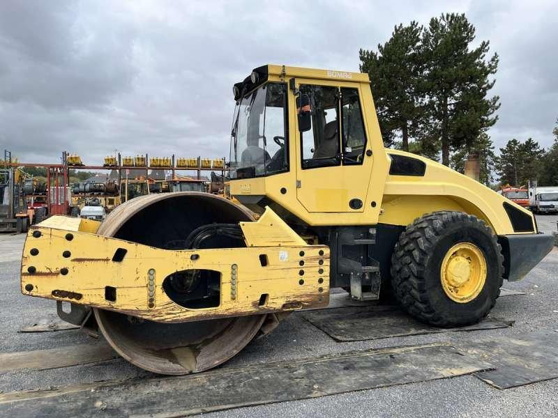 Bomag BW219DH4 - Kombiwalze: das Bild 3 Bomag BW219DH4 - Kombiwalze: das Bild 3