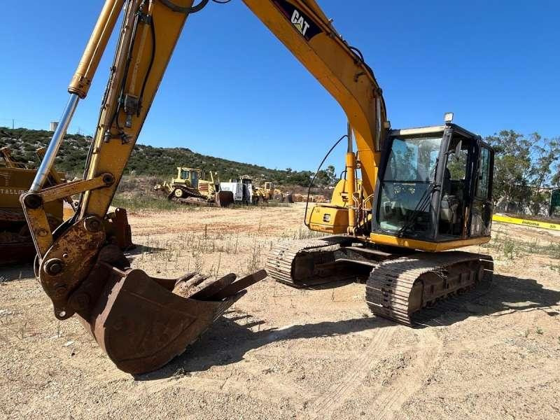 Caterpillar 312C - Kettenbagger: das Bild 2 Caterpillar 312C - Kettenbagger: das Bild 2