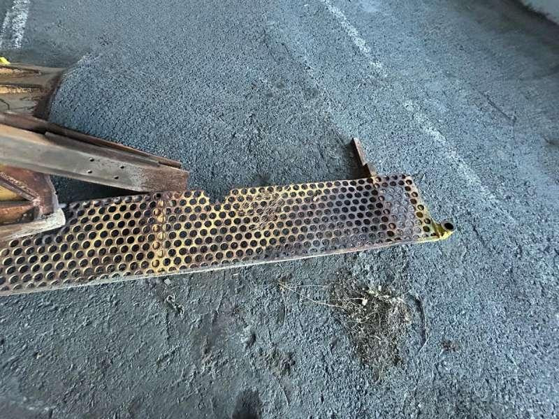 Bulldozer Caterpillar D4H LGP: das Bild 47