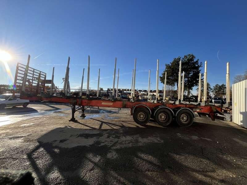 Fruehauf GRUMIERE 3 ESSIEUX - Holzauflieger: das Bild 4 Fruehauf GRUMIERE 3 ESSIEUX - Holzauflieger: das Bild 4